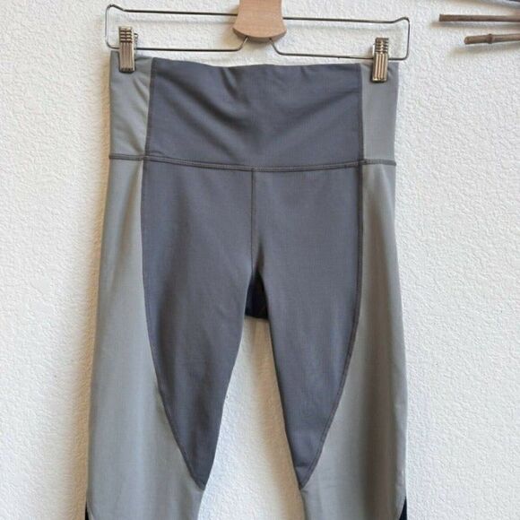 ATHLETA Silver Bells Spar Colorblock 7/8 Leggings Womens Activewear Size Small - Picture 6 of 12